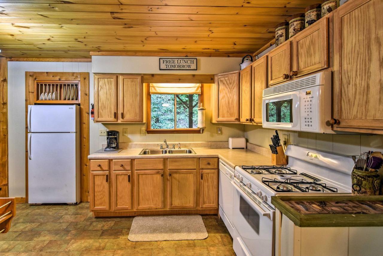 Robbinsville Cabin With Deck 3 Mi To Fontana Lake! Extérieur photo