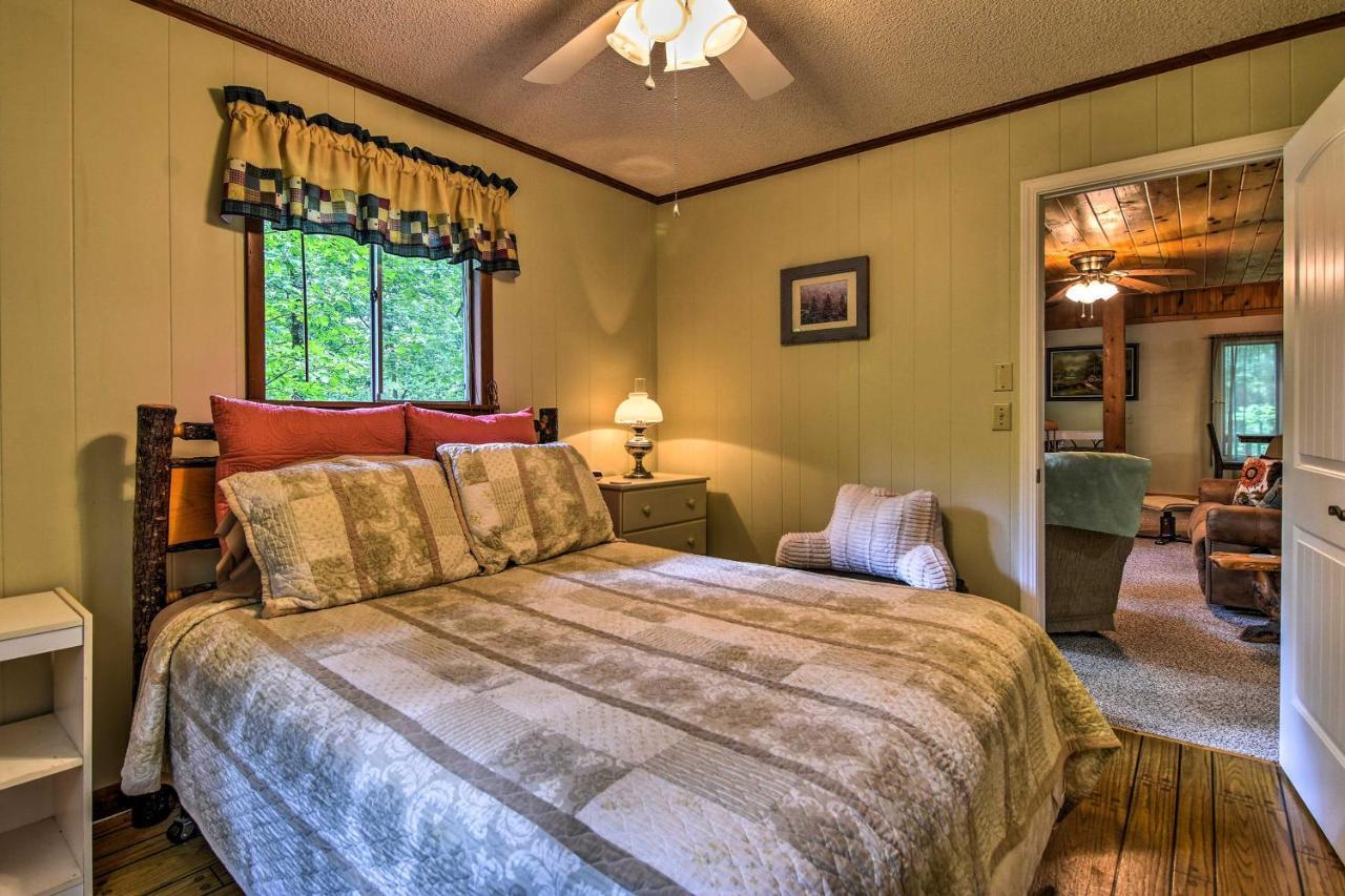 Robbinsville Cabin With Deck 3 Mi To Fontana Lake! Extérieur photo